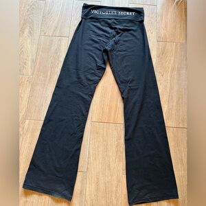 Victoria's Secret Black foldover pants rose gold logo medium yoga pants flare